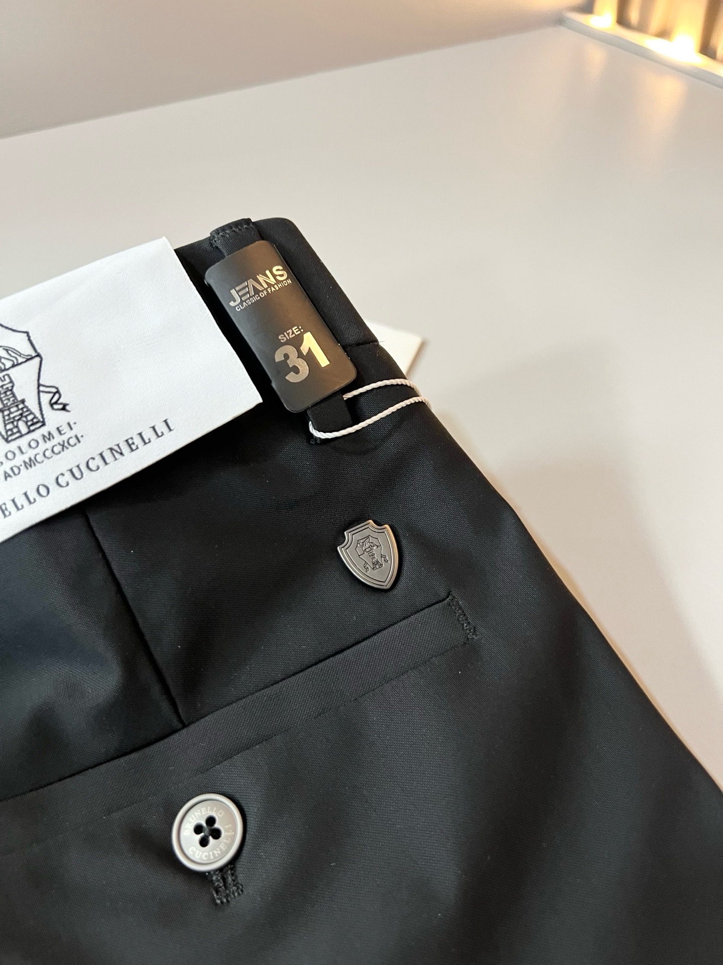 BC-Brunello Cucineli 2026春夏新品男士时装款高端休闲西裤,香港洋行渠道货,日本原厂出品,纯血统品 BC-Brunello Cucineli 2026春夏新品男士时装款高端休闲西裤,香港洋行渠道货,日本原厂出品,纯血统品