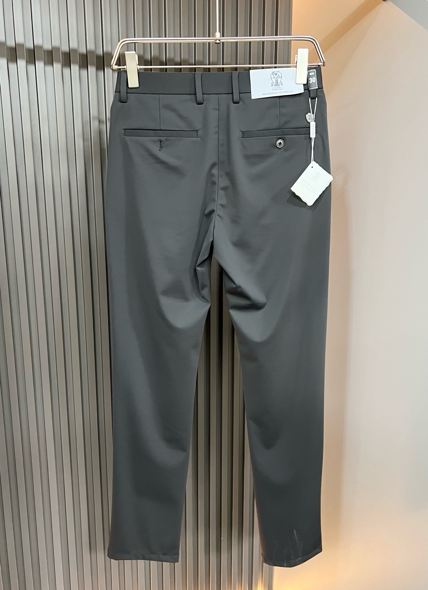 BC-Brunello Cucineli 2026春夏新品男士时装款高端休闲西裤,香港洋行渠道货,日本原厂出品,纯血统品 BC-Brunello Cucineli 2026春夏新品男士时装款高端休闲西裤,香港洋行渠道货,日本原厂出品,纯血统品