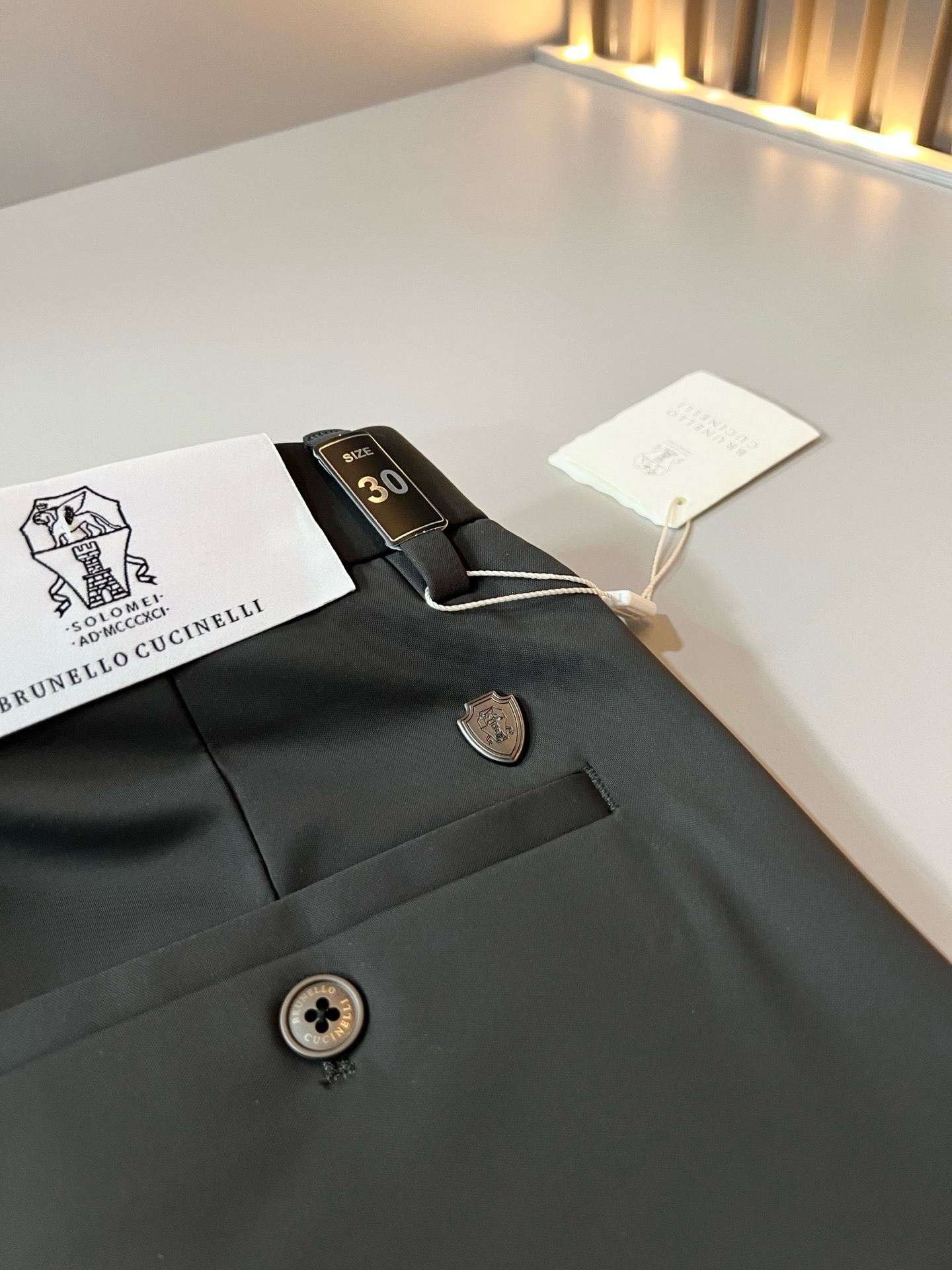 BC-Brunello Cucineli 2026春夏新品男士时装款高端休闲西裤,香港洋行渠道货,日本原厂出品,纯血统品 BC-Brunello Cucineli 2026春夏新品男士时装款高端休闲西裤,香港洋行渠道货,日本原厂出品,纯血统品