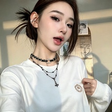 Bur*erry 巴*莉 2026秋冬新款男士长袖打底,品牌最新设计元素!既不单调也不复杂,恰到好处的展现品味!客供顶级 Bur*erry 巴*莉 2026秋冬新款男士长袖打底,品牌最新设计元素!既不单调也不复杂,恰到好处的展现品味!客供顶级
