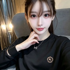 Bur*erry 巴*莉 2026秋冬新款男士长袖打底,品牌最新设计元素!既不单调也不复杂,恰到好处的展现品味!客供顶级 Bur*erry 巴*莉 2026秋冬新款男士长袖打底,品牌最新设计元素!既不单调也不复杂,恰到好处的展现品味!客供顶级