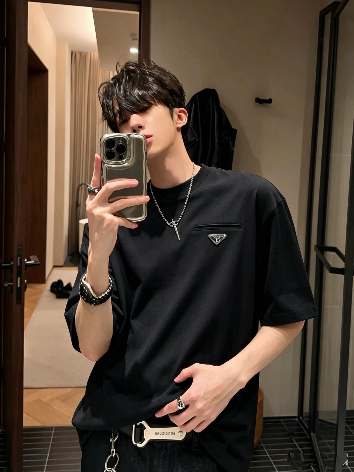 PRAD*A普*达2026秋冬新款男女同款👫短袖打底衫,最新款全网独家首上!!~既经典有时尚百搭,谁不爱啊,将经典再次展 PRAD*A普*达2026秋冬新款男女同款👫短袖打底衫,最新款全网独家首上!!~既经典有时尚百搭,谁不爱啊,将经典再次展