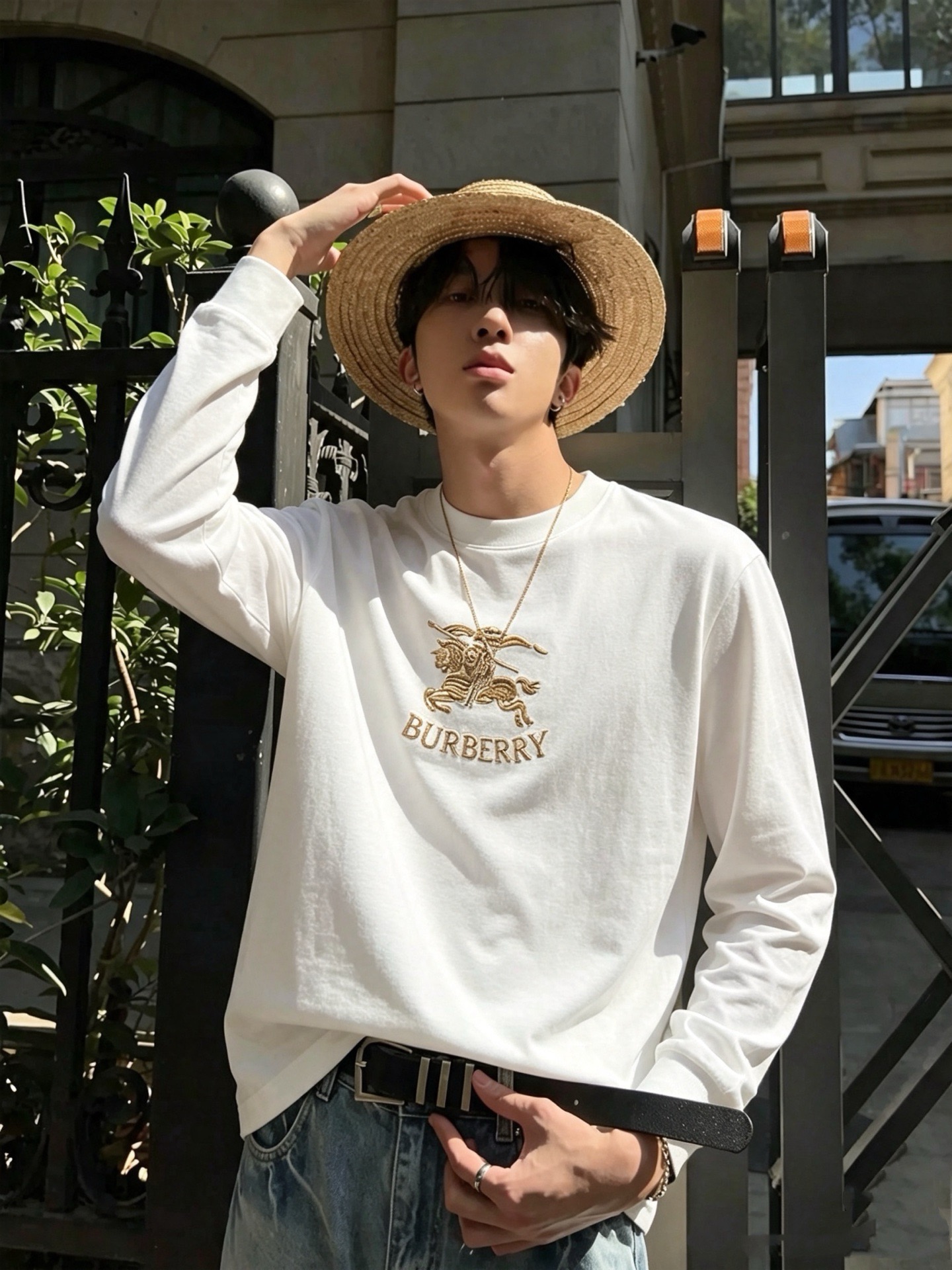 Bur*erry 巴*莉 2026秋冬新款男士长袖打底,品牌最新设计元素!既不单调也不复杂,恰到好处的展现品味!客供顶级 Bur*erry 巴*莉 2026秋冬新款男士长袖打底,品牌最新设计元素!既不单调也不复杂,恰到好处的展现品味!客供顶级