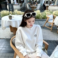 PRAD*A普*达2026秋冬新款男女同款👫长袖卫衣,最新款全网独家首上!!~既经典有时尚百搭,谁不爱啊,将经典再次展现 PRAD*A普*达2026秋冬新款男女同款👫长袖卫衣,最新款全网独家首上!!~既经典有时尚百搭,谁不爱啊,将经典再次展现