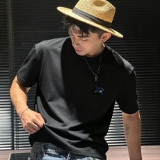 Bur*erry 巴*莉 2026秋冬新款男女同款短袖打底,品牌最新设计元素!既不单调也不复杂,恰到好处的展现品味!客供 Bur*erry 巴*莉 2026秋冬新款男女同款短袖打底,品牌最新设计元素!既不单调也不复杂,恰到好处的展现品味!客供