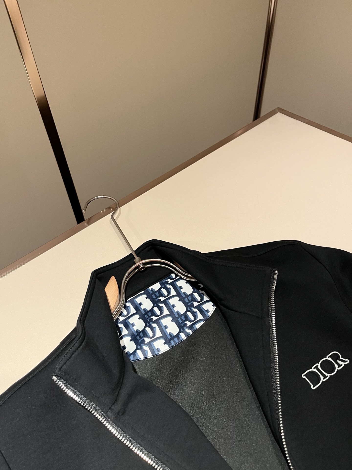 Dio*r迪*奥2026秋冬新品男女同款👫休闲套装,贸易公司渠道稀出,同步官网发售,男神女神最为期待的精品狠货重磅来袭, Dio*r迪*奥2026秋冬新品男女同款👫休闲套装,贸易公司渠道稀出,同步官网发售,男神女神最为期待的精品狠货重磅来袭,