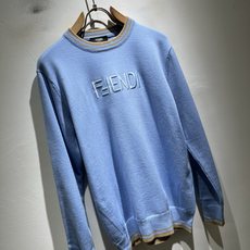 FEN*I 芬*迪 2026秋冬新款FD家族男女同款针织羊毛衫,男女同款👫百搭。意大利原厂订单,FD家族人气单品,代表性 FEN*I 芬*迪 2026秋冬新款FD家族男女同款针织羊毛衫,男女同款👫百搭。意大利原厂订单,FD家族人气单品,代表性