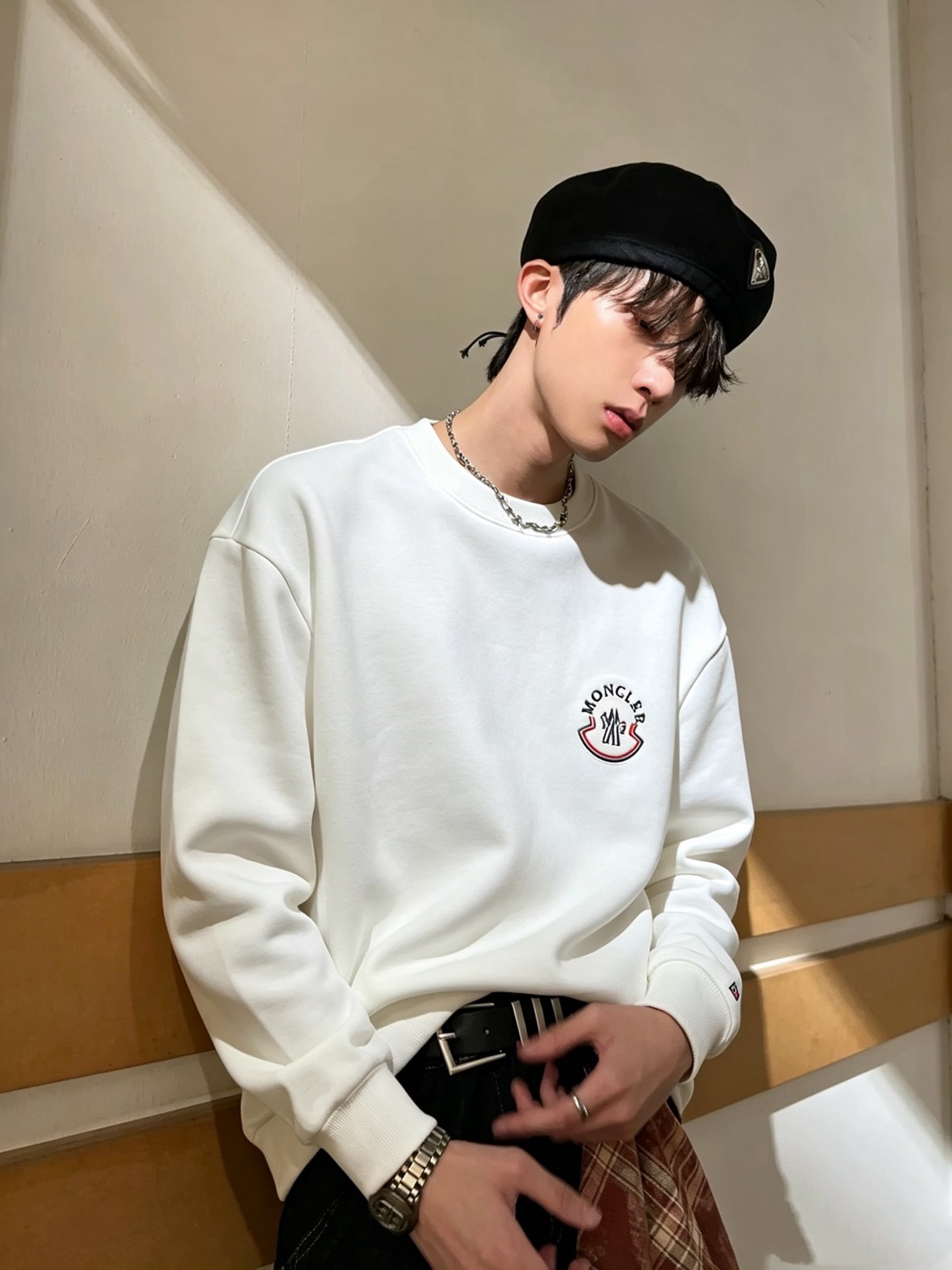 Moncl*r蒙*口2026秋冬男女同款情侣款👫最新的贸易订单长袖卫衣,全品相!!网红款!工艺采用图案logo刺绣工艺设 Moncl*r蒙*口2026秋冬男女同款情侣款👫最新的贸易订单长袖卫衣,全品相!!网红款!工艺采用图案logo刺绣工艺设