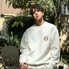 LOE*WE罗*威 2026秋冬男女同款👫长袖卫衣,意大利原厂订单渠道,极具个性高级潮风,标志logo刺绣设计!情侣款定 LOE*WE罗*威 2026秋冬男女同款👫长袖卫衣,意大利原厂订单渠道,极具个性高级潮风,标志logo刺绣设计!情侣款定