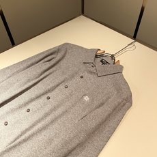 Loro Piana诺悠翩雅 2026秋冬男士最新的贸易订单翻领衬衣,全品相!!采用logo图案刺绣设计!上身舒适透气, Loro Piana诺悠翩雅 2026秋冬男士最新的贸易订单翻领衬衣,全品相!!采用logo图案刺绣设计!上身舒适透气,