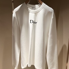 Dio*迪家 2026秋冬新款男女同款👫长袖打底衫,专柜同步发售!定制专属260克纯棉面料,定制原版工艺螺纹,胸前log Dio*迪家 2026秋冬新款男女同款👫长袖打底衫,专柜同步发售!定制专属260克纯棉面料,定制原版工艺螺纹,胸前log