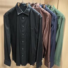 Loro Piana诺悠翩雅 2026春夏男士最新的贸易订单翻领衬衣,全品相!!采用logo压胶图案设计!上身舒适透气, Loro Piana诺悠翩雅 2026春夏男士最新的贸易订单翻领衬衣,全品相!!采用logo压胶图案设计!上身舒适透气,