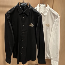 PRAD*A普*达2026秋季新款休闲男士衬衣,最新时尚休闲logo刺绣修饰!贸易公司渠道稀出,同步官网发售,最为期待的 PRAD*A普*达2026秋季新款休闲男士衬衣,最新时尚休闲logo刺绣修饰!贸易公司渠道稀出,同步官网发售,最为期待的