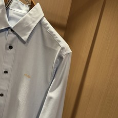 PRAD*A普*达2026秋季新款休闲男士衬衣,最新时尚休闲logo刺绣修饰!贸易公司渠道稀出,同步官网发售,最为期待的 PRAD*A普*达2026秋季新款休闲男士衬衣,最新时尚休闲logo刺绣修饰!贸易公司渠道稀出,同步官网发售,最为期待的