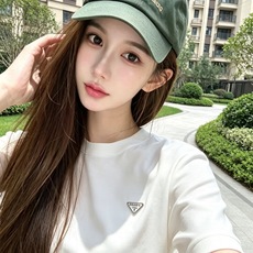 PRAD*A普*达2026秋冬新款男女同款👫短袖打底衫,最新款全网独家首上!!~既经典有时尚百搭,谁不爱啊,将经典再次展 PRAD*A普*达2026秋冬新款男女同款👫短袖打底衫,最新款全网独家首上!!~既经典有时尚百搭,谁不爱啊,将经典再次展