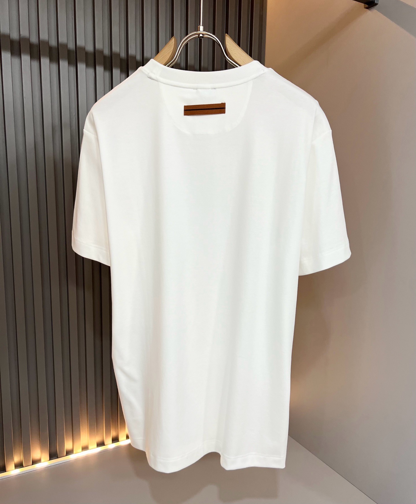 Ermenegildo Zeg*a杰*亚 2026春夏新品男士休闲短袖T恤,外贸公司订单!是杰尼亚经典的专有织物之一! Ermenegildo Zeg*a杰*亚 2026春夏新品男士休闲短袖T恤,外贸公司订单!是杰尼亚经典的专有织物之一!