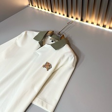 Bur*erry 巴*莉 2026春夏新款男士短袖Polo衫,品牌最新设计元素!既不单调也不复杂,恰到好处的展现品味!客 Bur*erry 巴*莉 2026春夏新款男士短袖Polo衫,品牌最新设计元素!既不单调也不复杂,恰到好处的展现品味!客