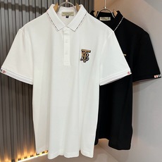 Bur*erry 巴*莉 2026春夏新款男士短袖Polo衫,品牌最新设计元素!既不单调也不复杂,恰到好处的展现品味!客 Bur*erry 巴*莉 2026春夏新款男士短袖Polo衫,品牌最新设计元素!既不单调也不复杂,恰到好处的展现品味!客