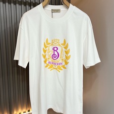 BURBER*Y巴*莉2026春夏新品男女同款👫短袖T恤,重磅来袭,最近比较火热的环保纯棉面料制作而成,高端户外运动休闲 BURBER*Y巴*莉2026春夏新品男女同款👫短袖T恤,重磅来袭,最近比较火热的环保纯棉面料制作而成,高端户外运动休闲
