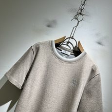 BC-Brunello Cucineli 2026秋冬新款男士短袖T恤,众多明星都爱穿的时尚百搭单品!胸前LOGO刺绣超 BC-Brunello Cucineli 2026秋冬新款男士短袖T恤,众多明星都爱穿的时尚百搭单品!胸前LOGO刺绣超