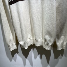 Loro Piana诺悠翩雅 2026秋冬男士最新的贸易订单针织羊毛衫,全品相!!上身舒适透气,不僵硬,整体有着丰富的立 Loro Piana诺悠翩雅 2026秋冬男士最新的贸易订单针织羊毛衫,全品相!!上身舒适透气,不僵硬,整体有着丰富的立