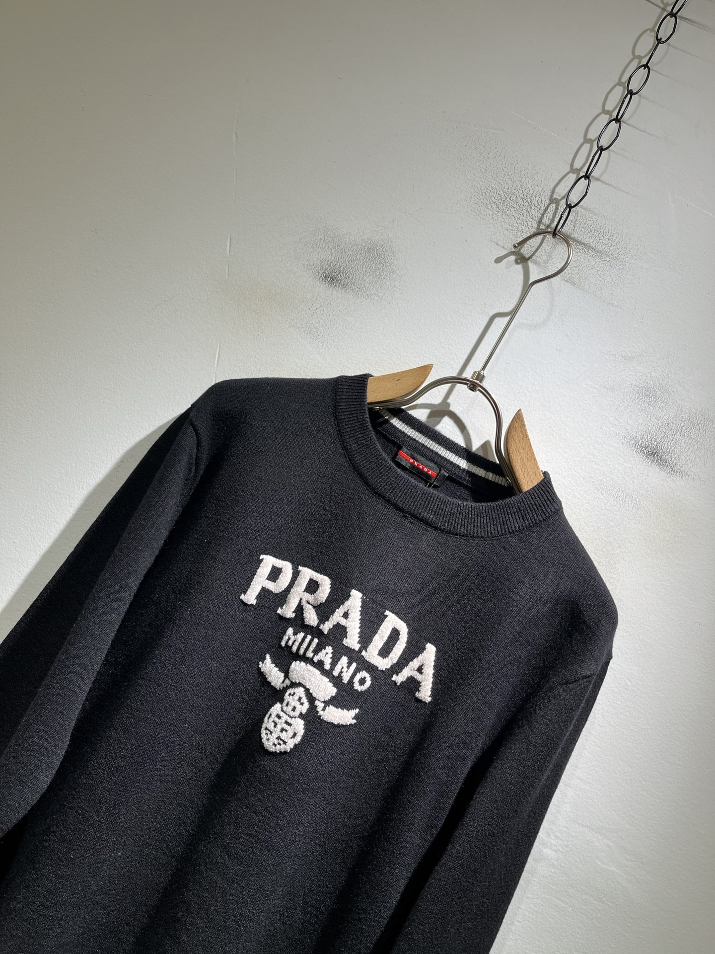 PRAD*A普*达2026秋冬新款男士针织羊毛衫，最新款全网独家首上！！~既经典有时尚百搭，谁不爱啊，将经典再次展现，非