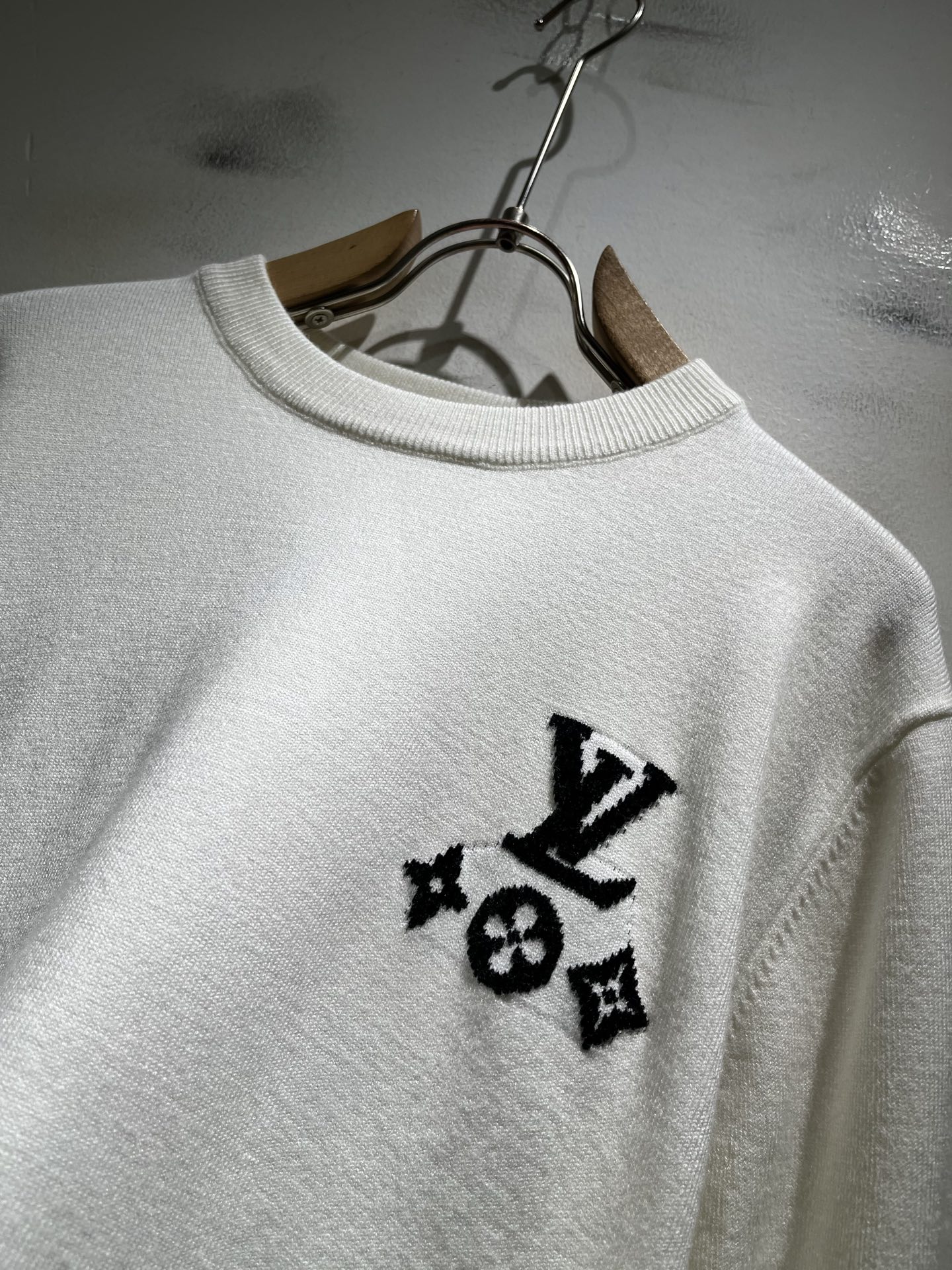 Louis Vuit*on 2026秋冬路易家族轻奢针织羊毛衫！男女同款👫装饰！ 路易家族的新高端，细节品质永远的那么完