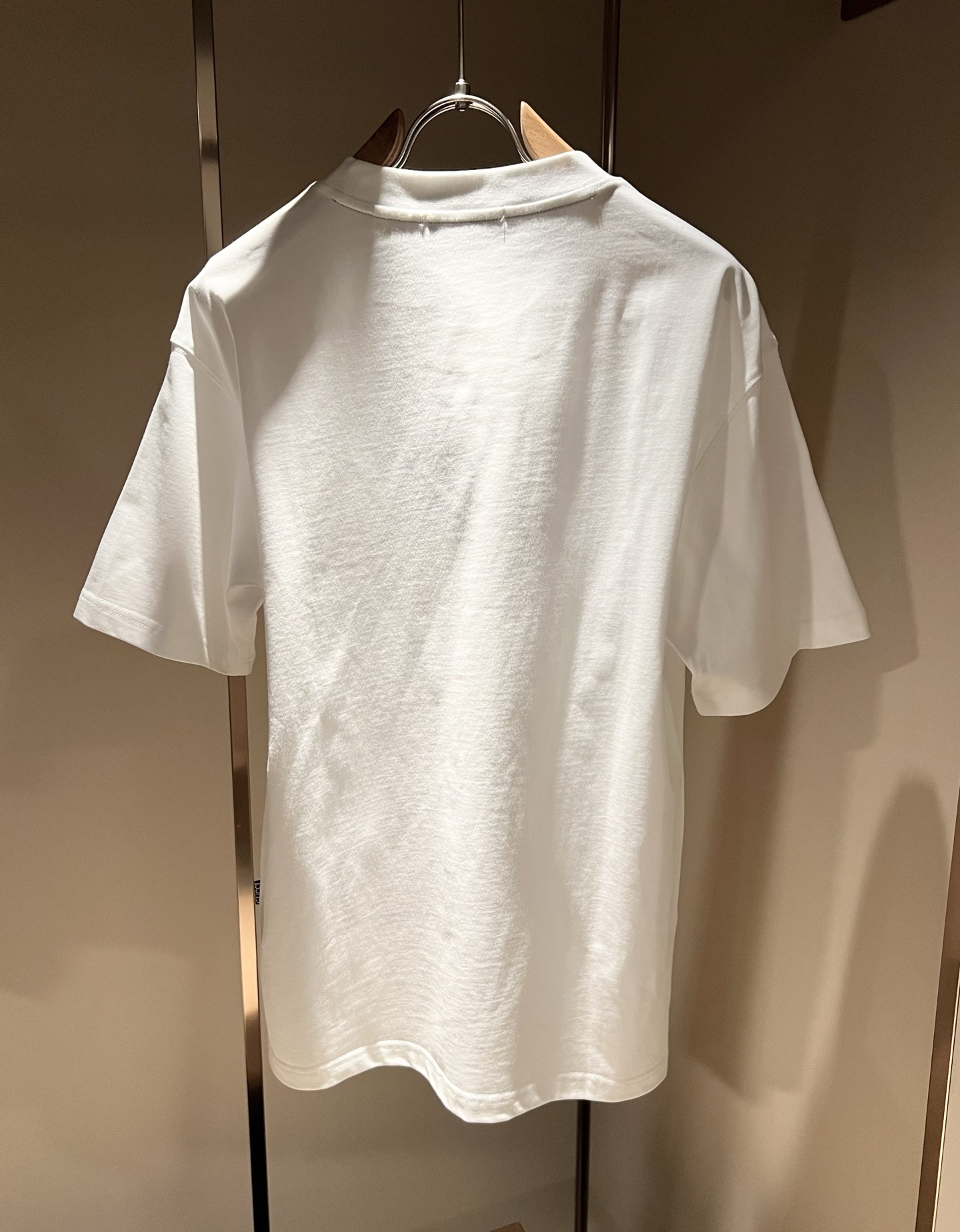 Gucc*古家 2026春夏新款男女同情侣款👫休闲宽松棉质圆领短袖T恤衫！贸易公司渠道稀出，同步官网发售 ！     2