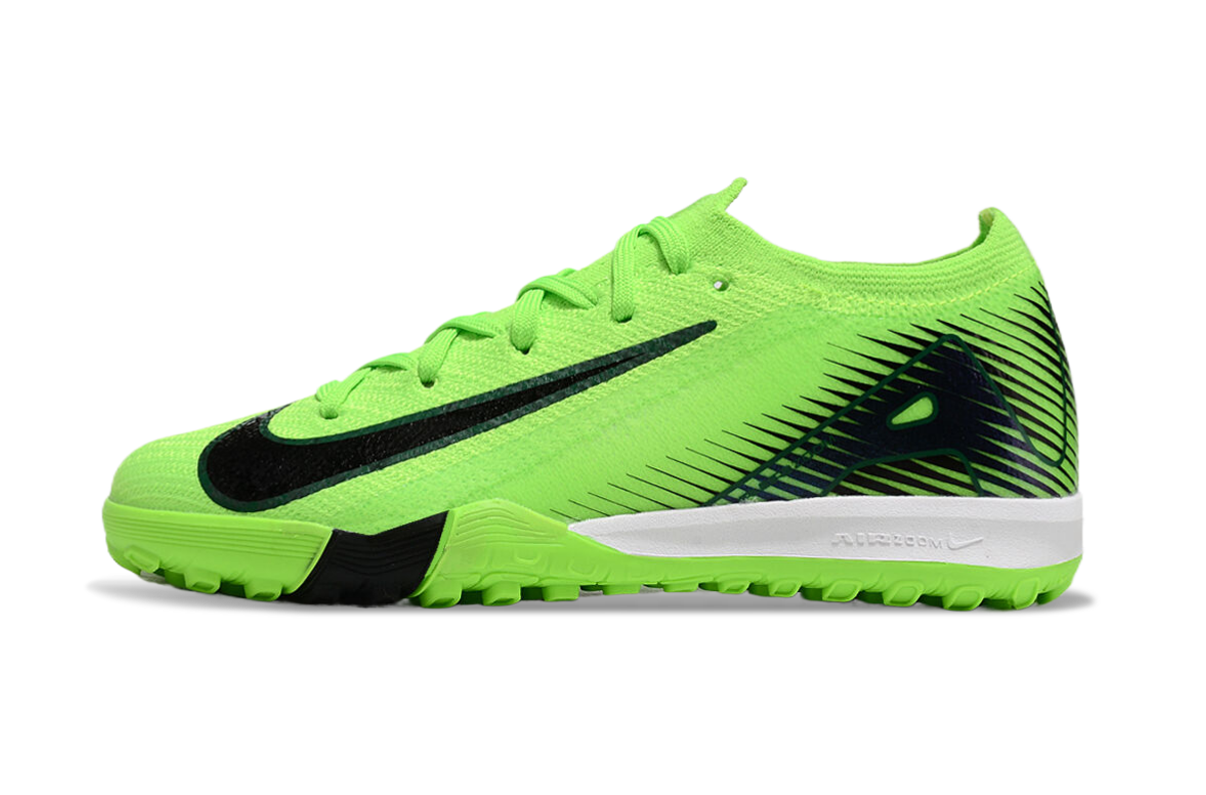 图片[2]-耐克刺客十六FG底30-35足球鞋，鞋面设计贴合脚型，鞋面材质兼顾轻质与韧性，能提供良好的包裹感。鞋底的鞋钉分布和形状设计多有助于球员在草地等足球场地更好地抓地和转向，不同的配色增加了个性化选择。足球鞋主要用于足球运动，能提升球员在场上的表现，帮助球员更灵活地奔跑、传球和射门 。-选品中心