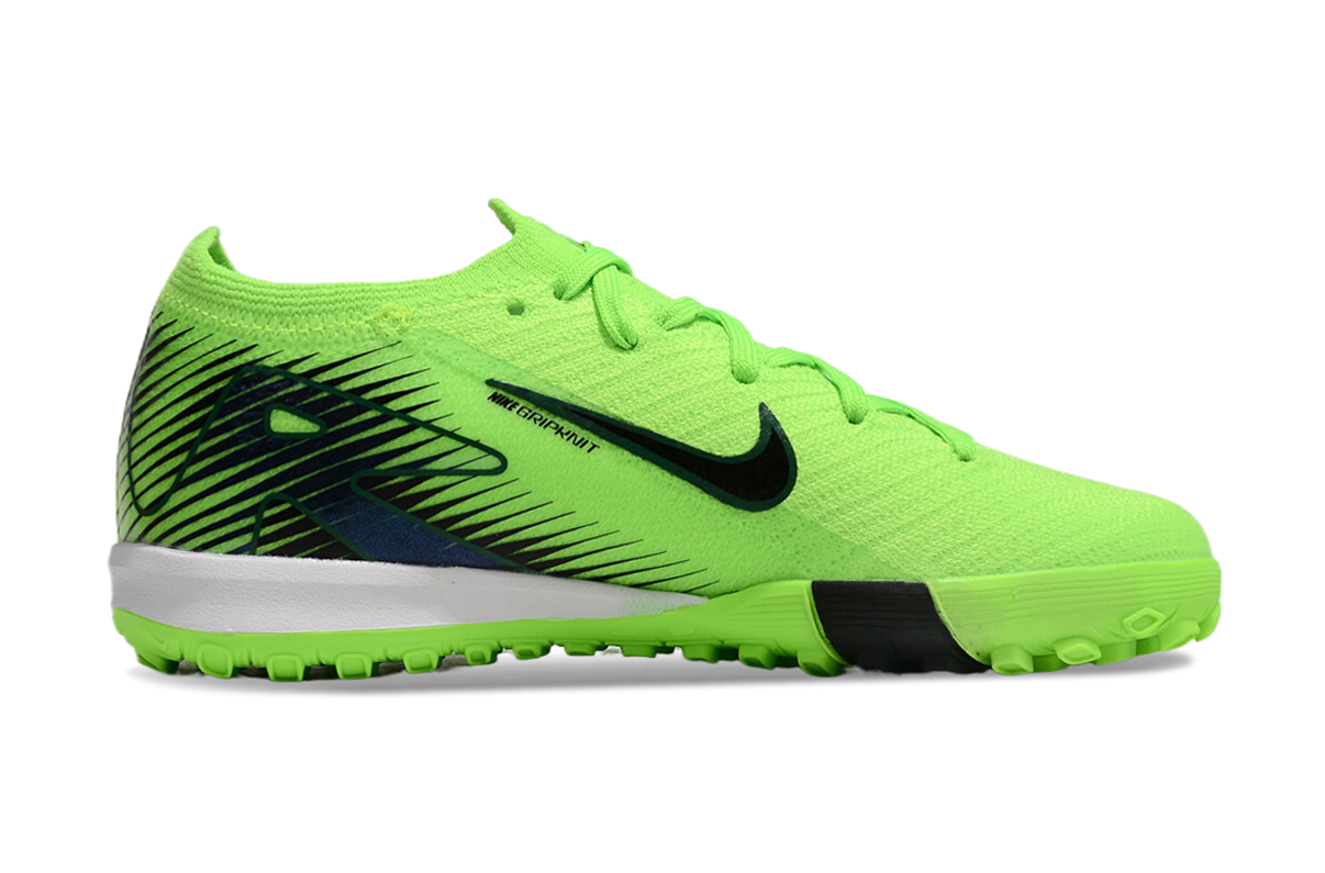 图片[5]-耐克刺客十六FG底30-35足球鞋，鞋面设计贴合脚型，鞋面材质兼顾轻质与韧性，能提供良好的包裹感。鞋底的鞋钉分布和形状设计多有助于球员在草地等足球场地更好地抓地和转向，不同的配色增加了个性化选择。足球鞋主要用于足球运动，能提升球员在场上的表现，帮助球员更灵活地奔跑、传球和射门 。-选品中心