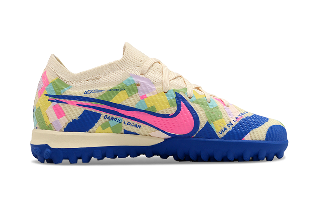 图片[5]-刺客十五系列足球鞋是耐克推出的专业足球鞋款。鞋面采用高科技材质，贴合脚型，能提供良好的触球感，助力精准控球。大底设计增强抓地力，无论是加速、急停还是变向，都能稳稳助力，适合场上各个位置的球员。 从外观上看，它色彩丰富多样，有粉色、米色、湖蓝色、荧光绿等多种亮眼配色，兼具时尚与个性，满足不同审美需求。-选品中心