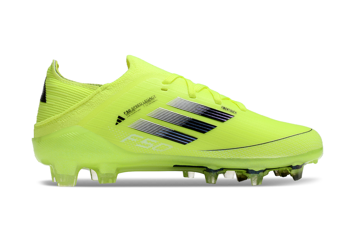 图片[4]-阿迪达斯的#50系列足球鞋，鞋面采用针织防水材质，能在比赛中有效阻挡水分进入，保持脚部干爽。鞋侧标志性的三道杠彰显品牌特色。 有FG底TF底鞋底设计注重抓地力，纹路多样且清晰，能适应不同场地状况，助力球员在球场上快速奔跑、灵活转向。颜色丰富，有白色、紫色、荧光绿、红色等，满足个性化需求。尺码涵盖30 – 35码，适合小尺码脚型的球员 。-选品中心