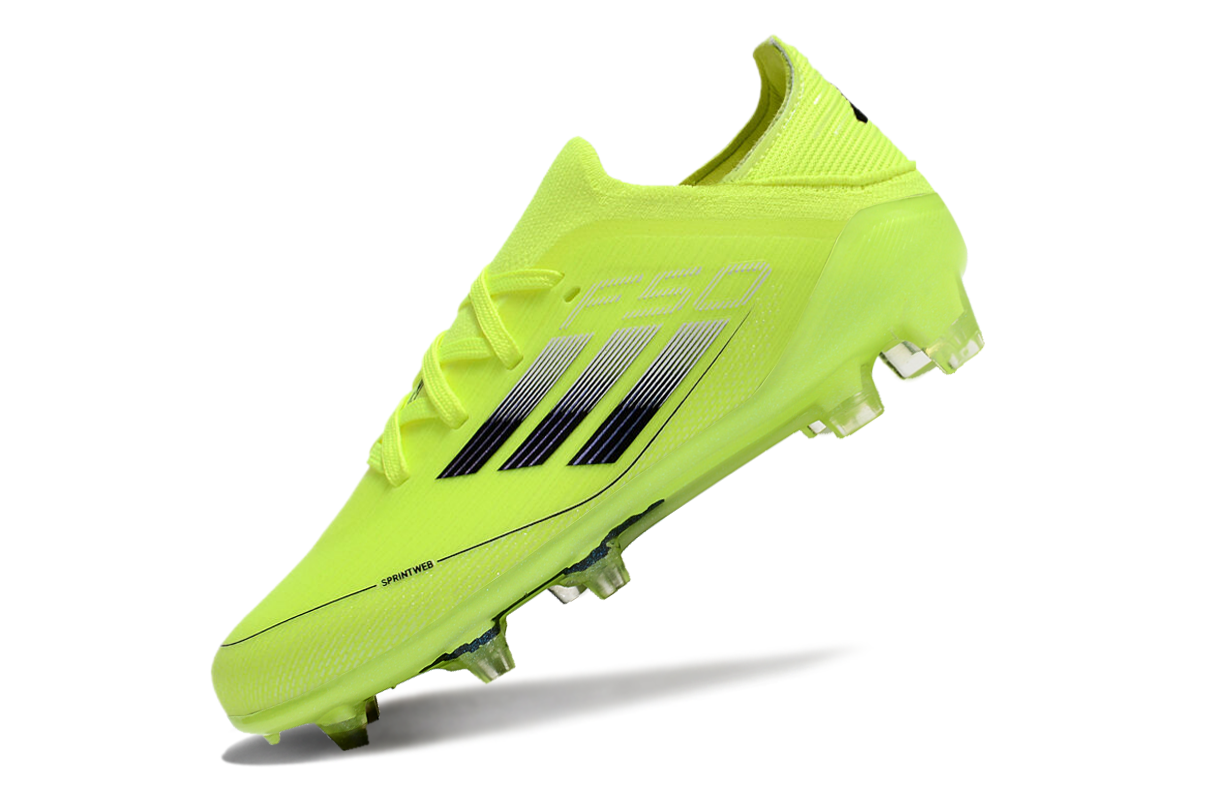 图片[6]-阿迪达斯的#50系列足球鞋，鞋面采用针织防水材质，能在比赛中有效阻挡水分进入，保持脚部干爽。鞋侧标志性的三道杠彰显品牌特色。 有FG底TF底鞋底设计注重抓地力，纹路多样且清晰，能适应不同场地状况，助力球员在球场上快速奔跑、灵活转向。颜色丰富，有白色、紫色、荧光绿、红色等，满足个性化需求。尺码涵盖30 – 35码，适合小尺码脚型的球员 。-选品中心