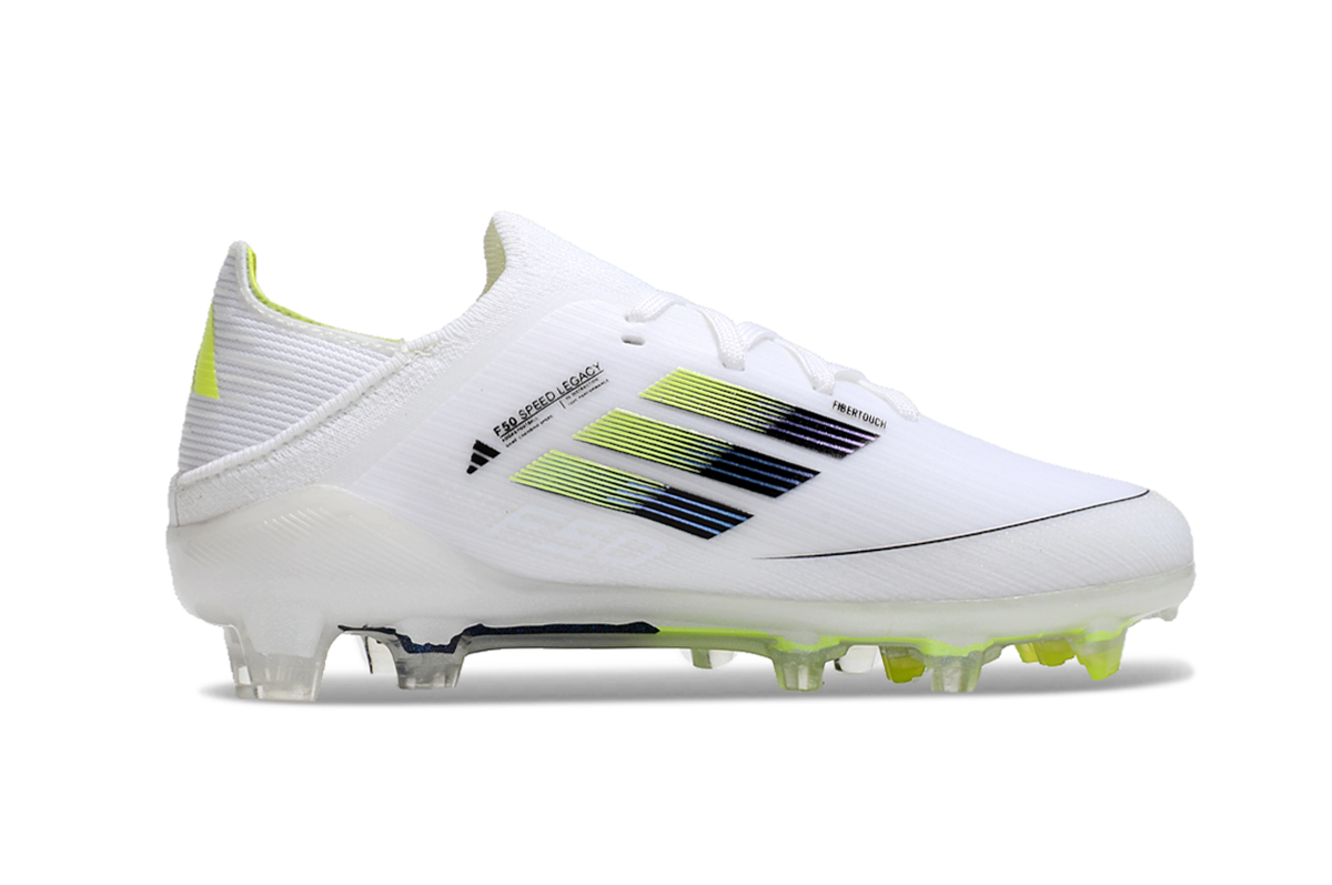 图片[4]-阿迪达斯的#50系列足球鞋，鞋面采用针织防水材质，能在比赛中有效阻挡水分进入，保持脚部干爽。鞋侧标志性的三道杠彰显品牌特色。 有FG底TF底鞋底设计注重抓地力，纹路多样且清晰，能适应不同场地状况，助力球员在球场上快速奔跑、灵活转向。颜色丰富，有白色、紫色、荧光绿、红色等，满足个性化需求。尺码涵盖30 – 35码，适合小尺码脚型的球员 。-选品中心