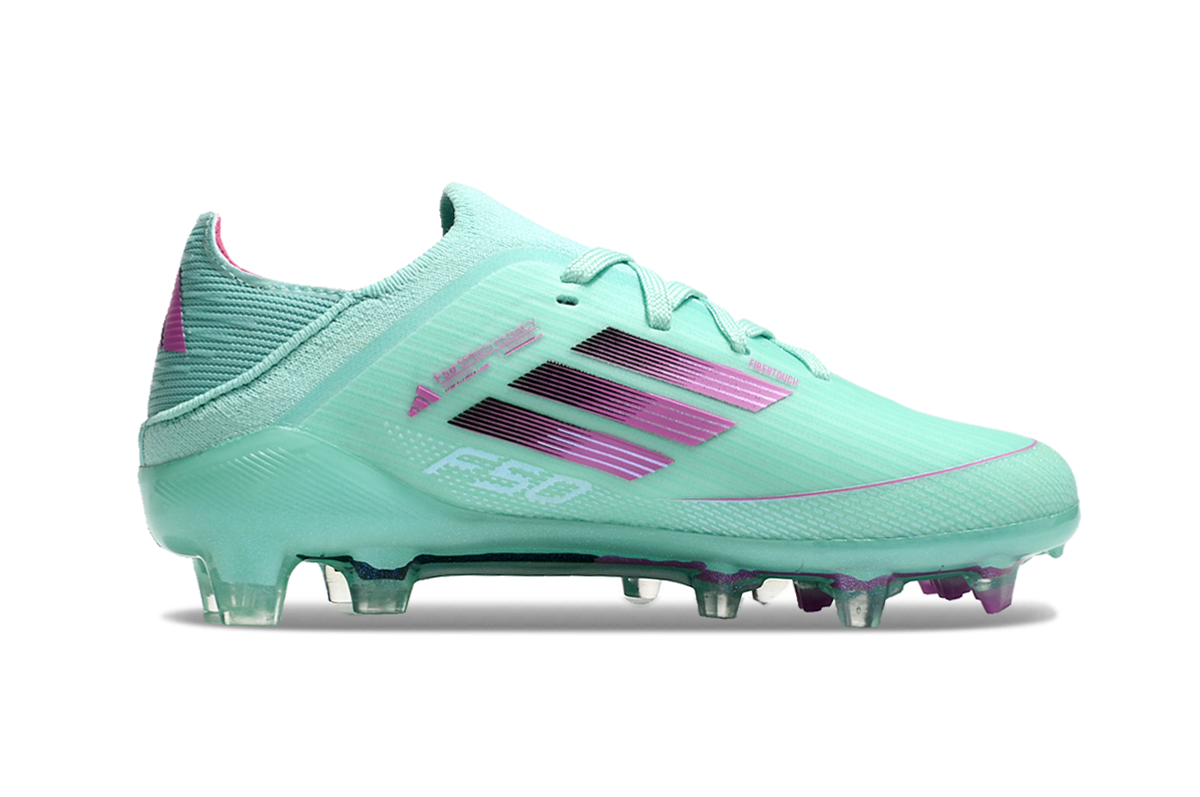 图片[4]-阿迪达斯的#50系列足球鞋，鞋面采用针织防水材质，能在比赛中有效阻挡水分进入，保持脚部干爽。鞋侧标志性的三道杠彰显品牌特色。 有FG底TF底鞋底设计注重抓地力，纹路多样且清晰，能适应不同场地状况，助力球员在球场上快速奔跑、灵活转向。颜色丰富，有白色、紫色、荧光绿、红色等，满足个性化需求。尺码涵盖30 – 35码，适合小尺码脚型的球员 。-选品中心