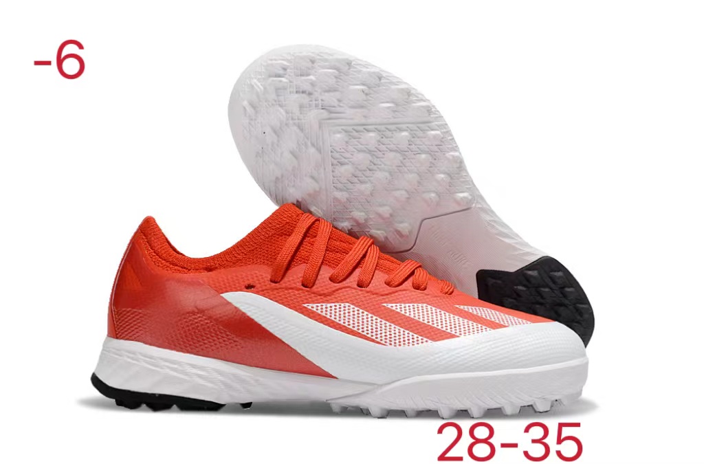 图片[2]-热爱足球的朋友们，阿迪达斯X 23足球鞋来啦！鞋面材质轻盈且贴合，触球精准，助你掌控全场。独特的鞋底设计，抓地力强，急转急停都稳如磐石。 多种绚丽配色，满足个性需求，穿上它就是球场上的焦点。尺码较全，适配不同脚型。无论是职业赛场还是日常训练，它都能为你的发挥保驾护航，别错过这双战靴！-选品中心