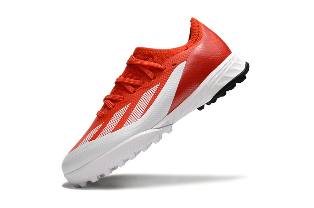 图片[7]-热爱足球的朋友们，阿迪达斯X 23足球鞋来啦！鞋面材质轻盈且贴合，触球精准，助你掌控全场。独特的鞋底设计，抓地力强，急转急停都稳如磐石。 多种绚丽配色，满足个性需求，穿上它就是球场上的焦点。尺码较全，适配不同脚型。无论是职业赛场还是日常训练，它都能为你的发挥保驾护航，别错过这双战靴！-选品中心