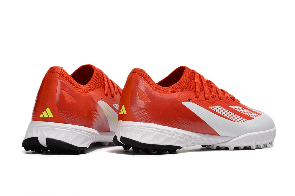 图片[6]-热爱足球的朋友们，阿迪达斯X 23足球鞋来啦！鞋面材质轻盈且贴合，触球精准，助你掌控全场。独特的鞋底设计，抓地力强，急转急停都稳如磐石。 多种绚丽配色，满足个性需求，穿上它就是球场上的焦点。尺码较全，适配不同脚型。无论是职业赛场还是日常训练，它都能为你的发挥保驾护航，别错过这双战靴！-选品中心