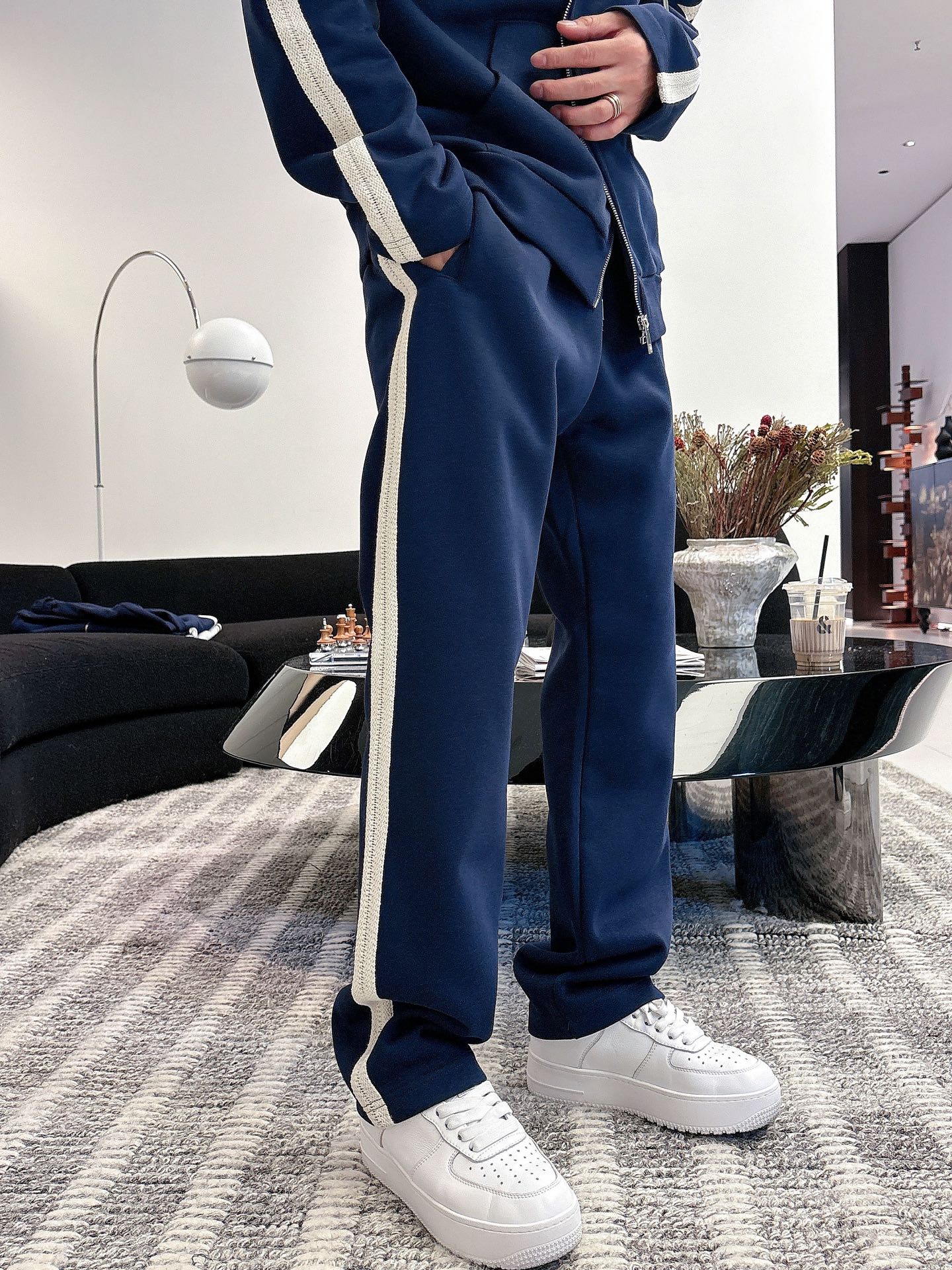 Loewe Men's Blue Tracksuit Set with Logo Embroidery and White Stripe Detail 16 i1757877788697 3627 0 15