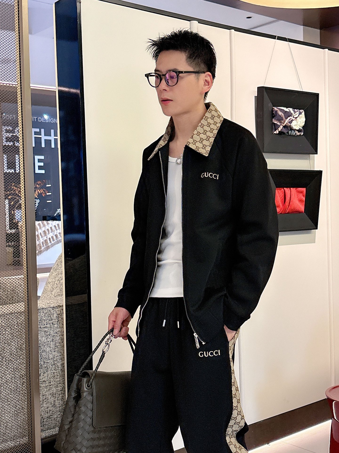 Gucci Men's Luxury Black Two-Piece Tracksuit - Autumn/Winter Collection 15 i1757880098476 8368 0 13