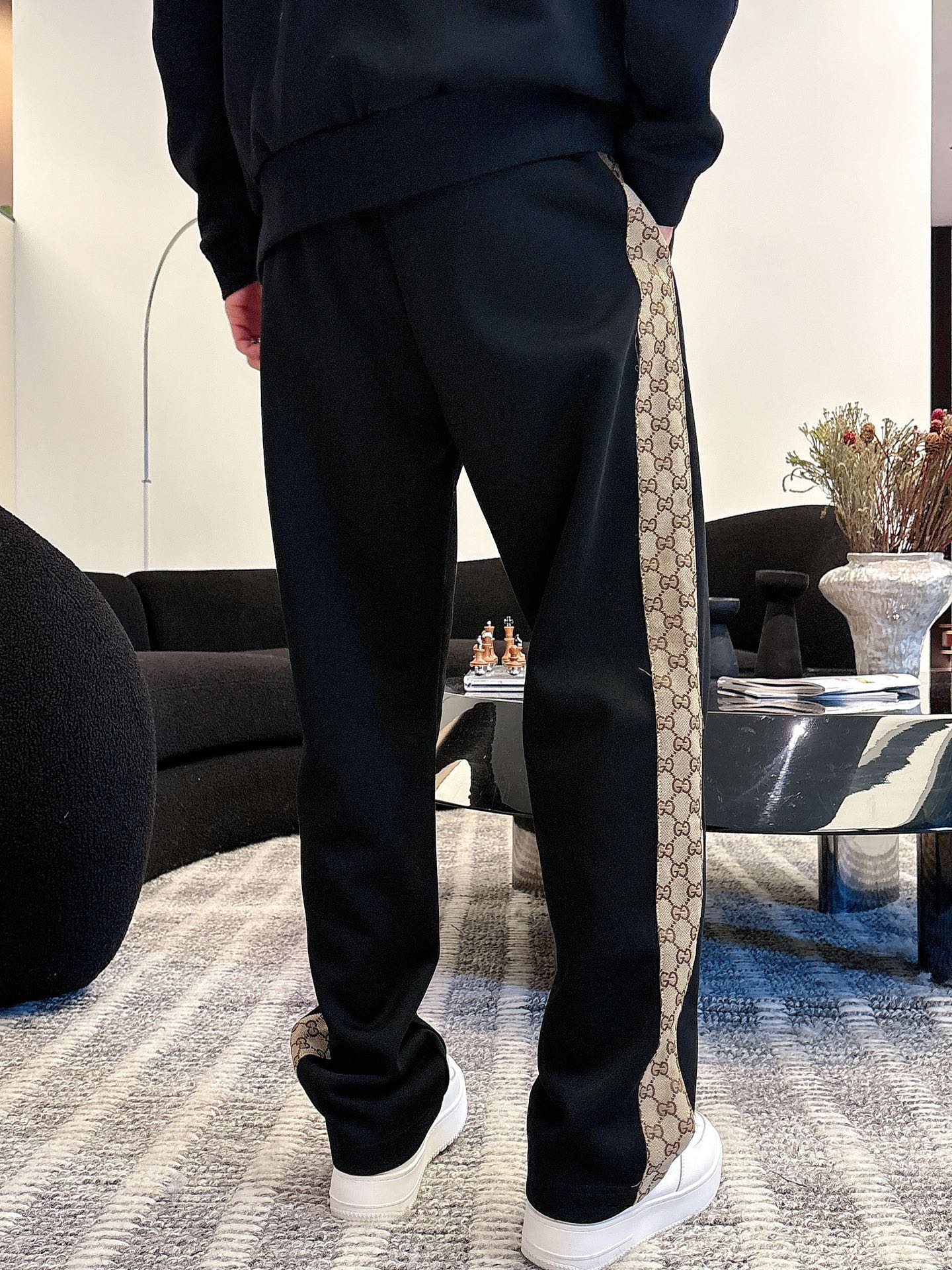 Gucci Men's Luxury Black Two-Piece Tracksuit - Autumn/Winter Collection 11 i1757880099811 3182 0 9