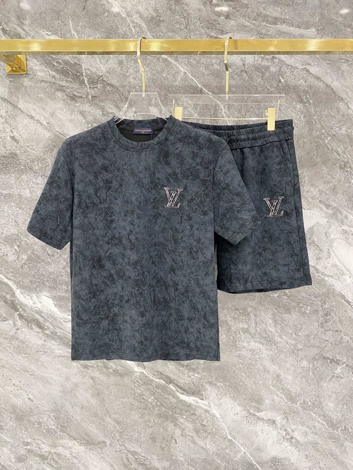 Louis Vuitton T-Shirt 11966