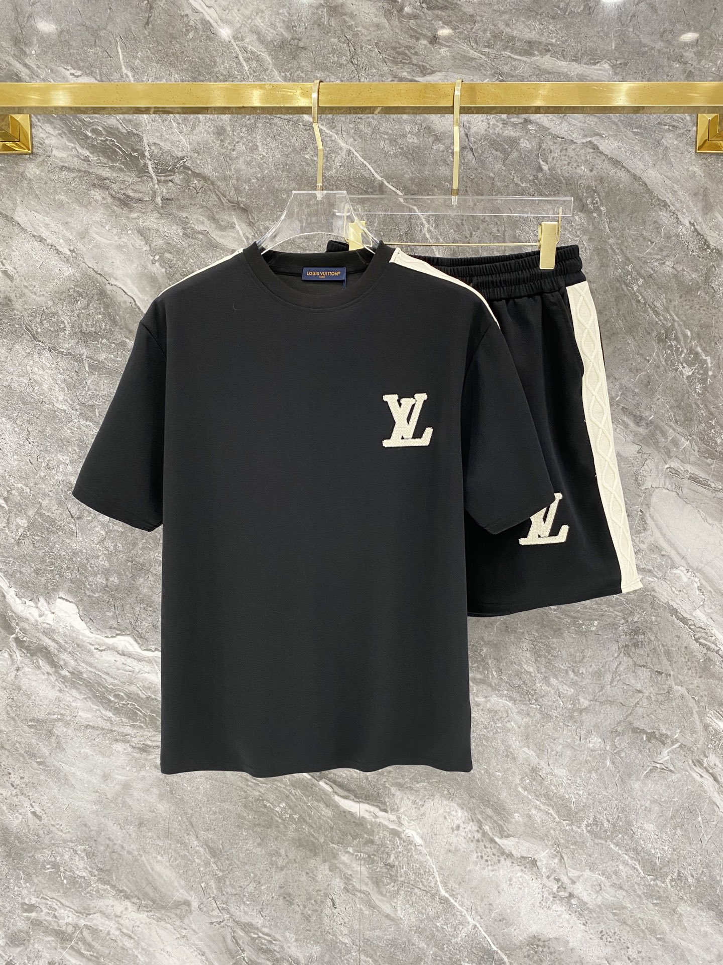 Louis Vuitton T-Shirt 11989