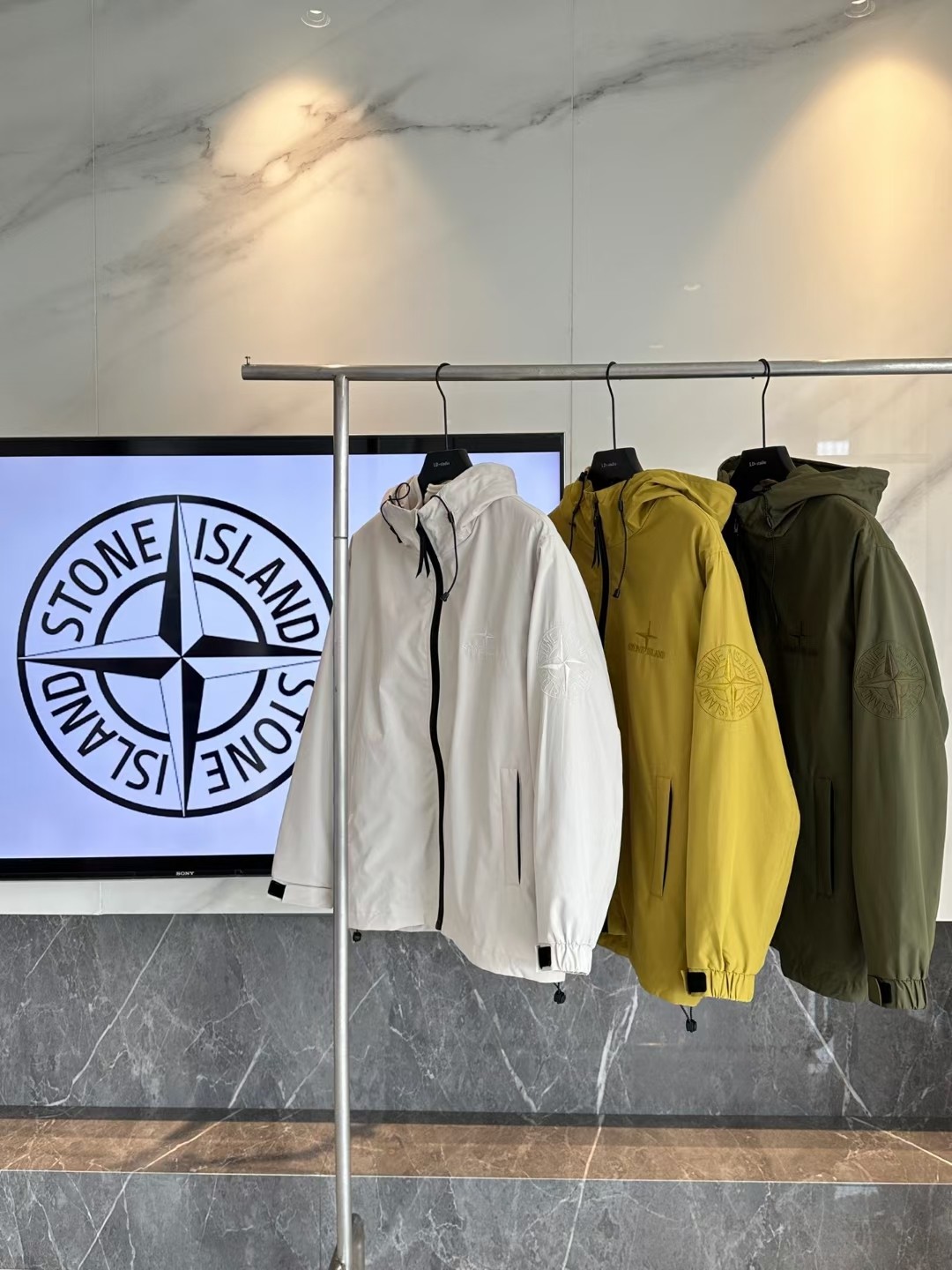 Jacquemus Haute Couture Haute Couture Ready-to-Wear Clothing Dress 5