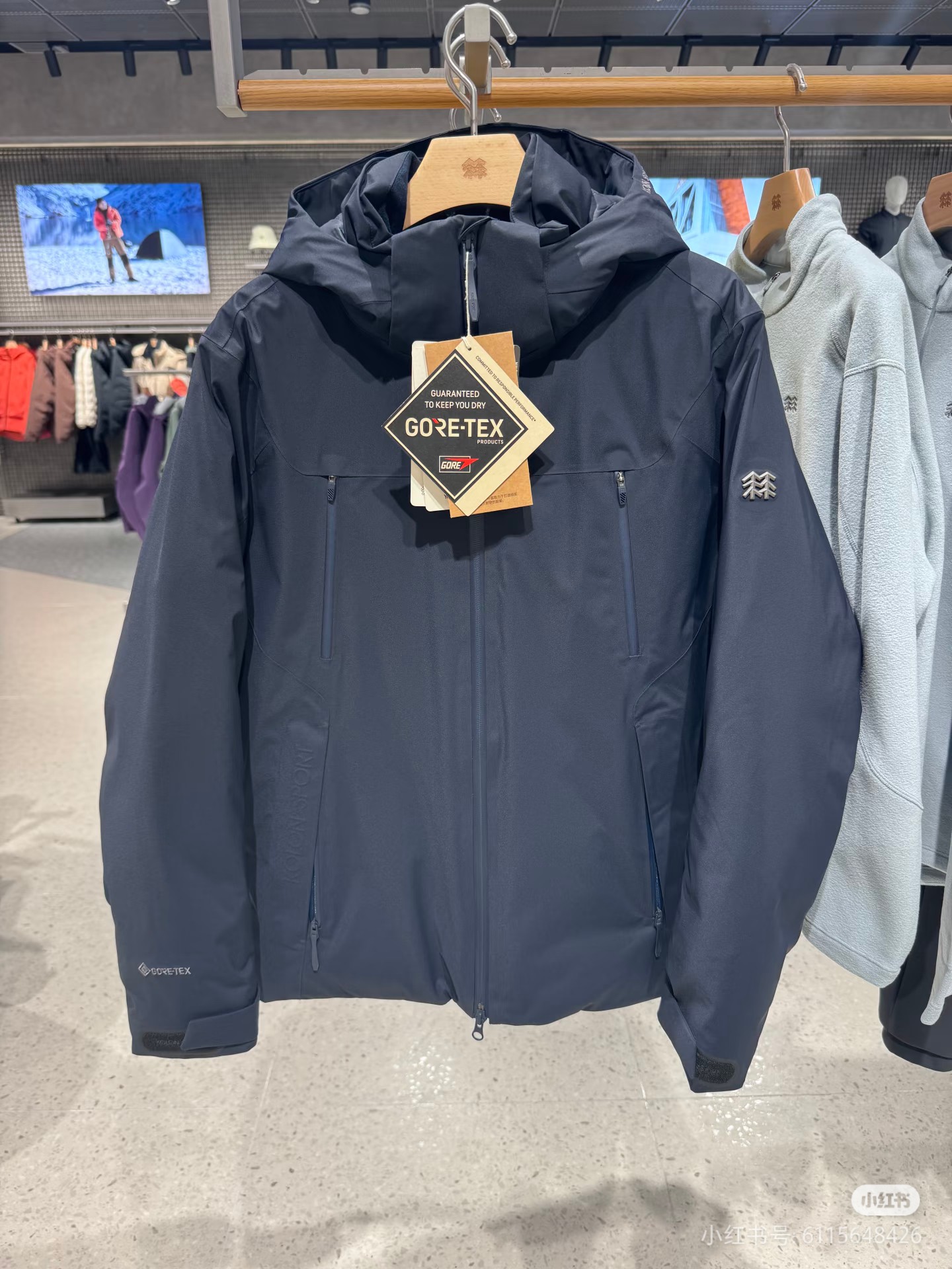 爱马仕 Hermès 高定典藏名品高定成衣时装外套连衣裙衬衫T恤 #BDD76F09 5