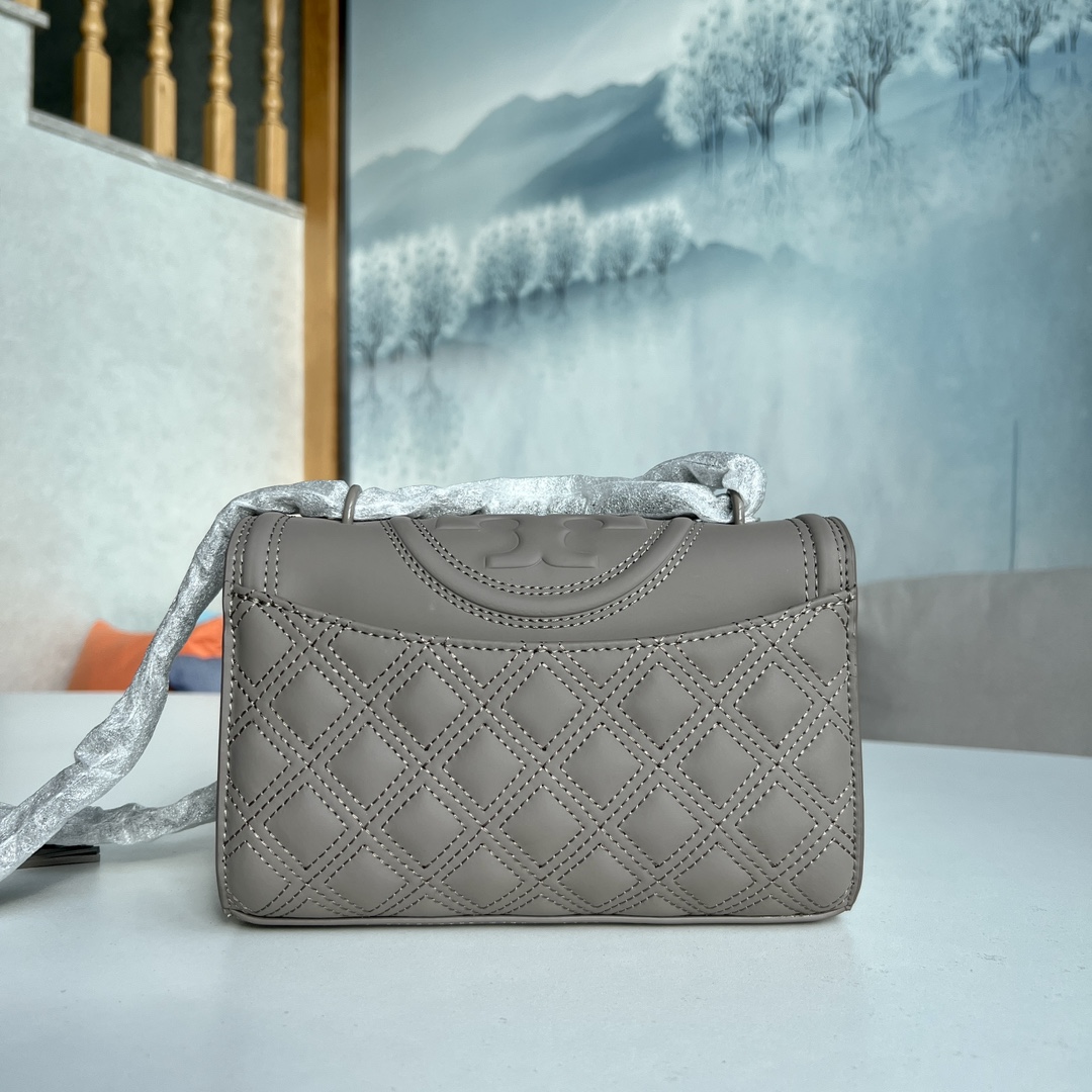 Tory Burch 82559 TB菱格哑光磨砂皮