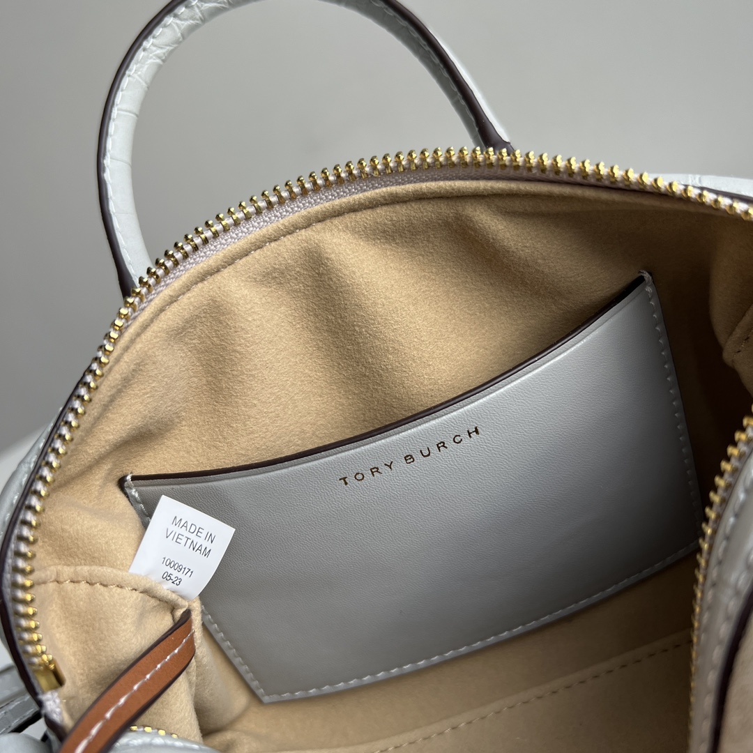 Tory Burch ～TB酒桶包
