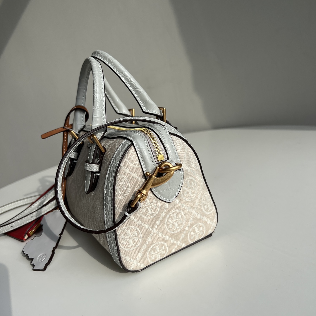 Tory Burch ～TB酒桶包