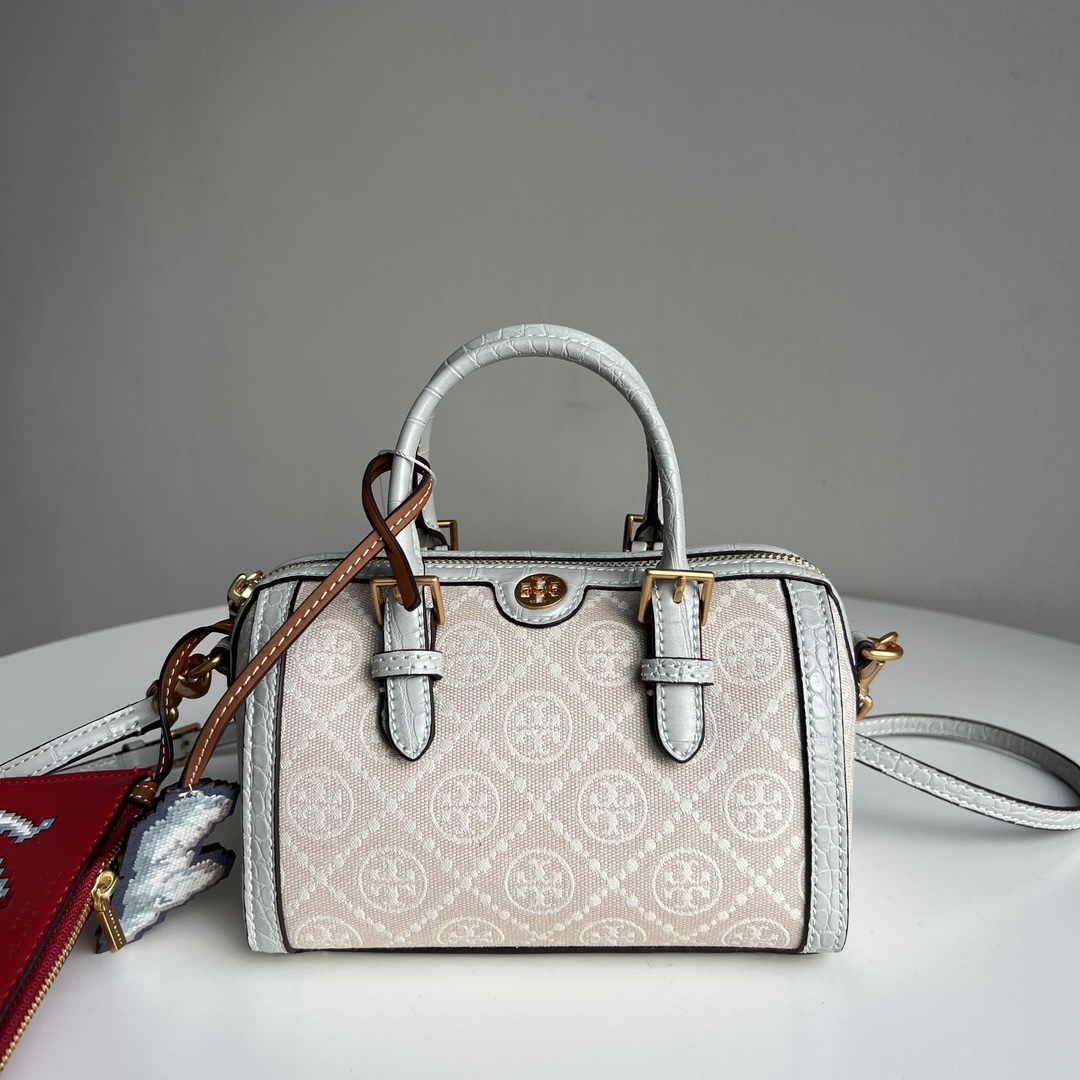 Tory Burch ～TB酒桶包