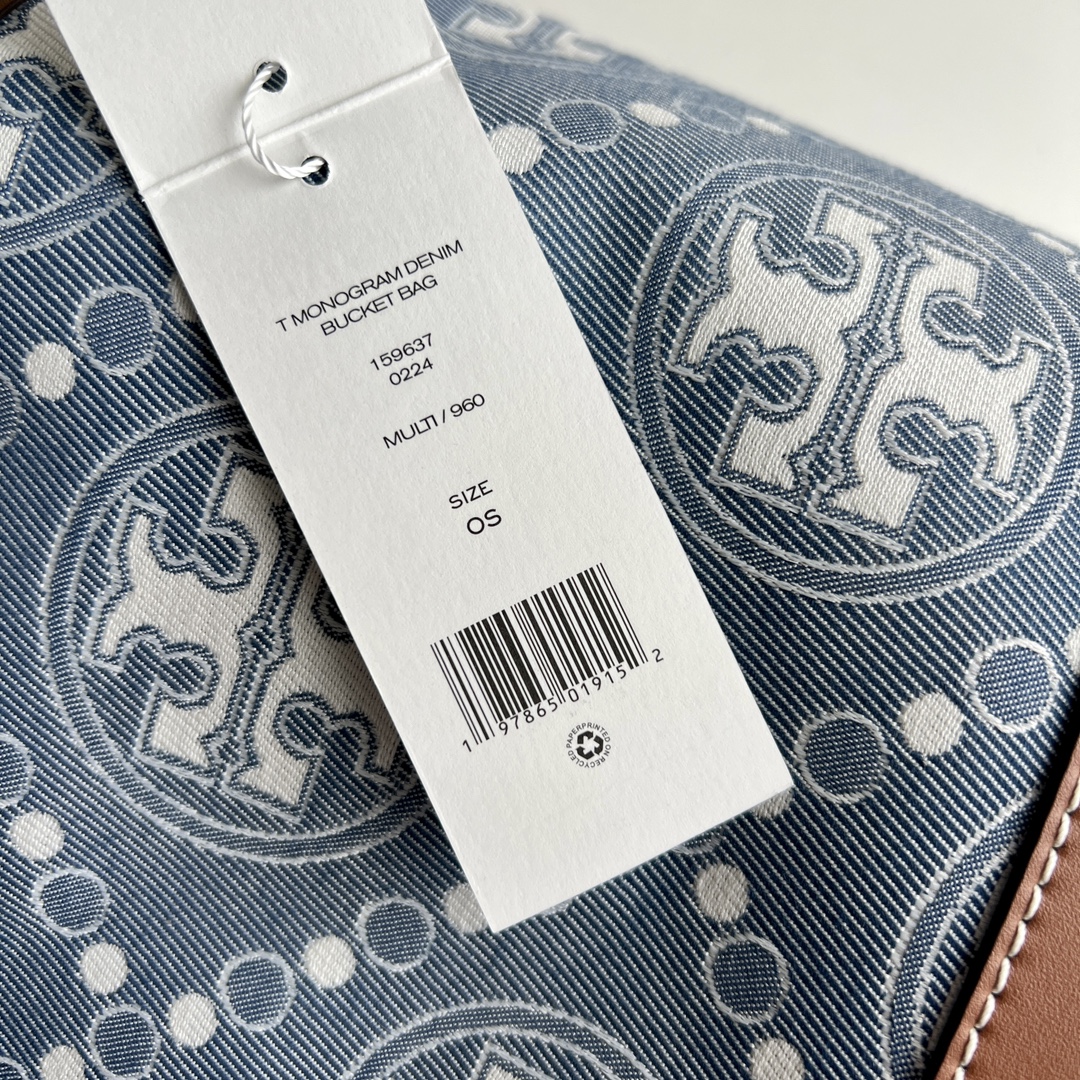 Tory Burch TB新款T Monogram水桶包 T Monogram 图案 搭配水洗牛仔提花